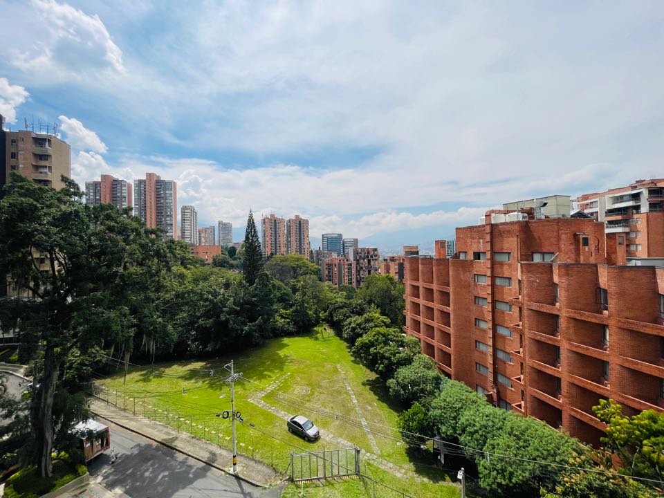 Apartamento para alquiler palmas 200 metros