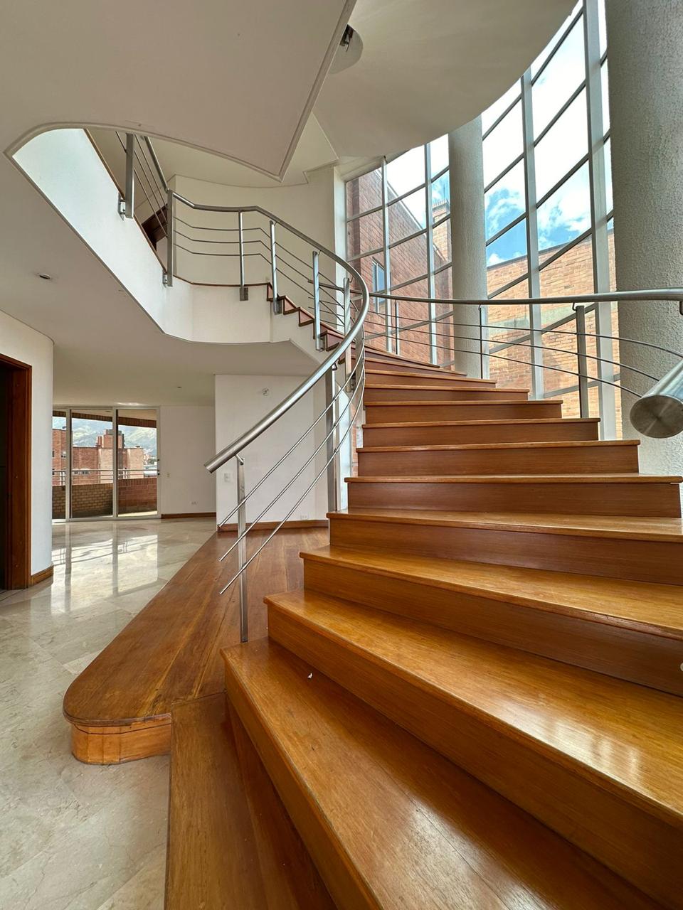 Penthouse laureles 500 metros