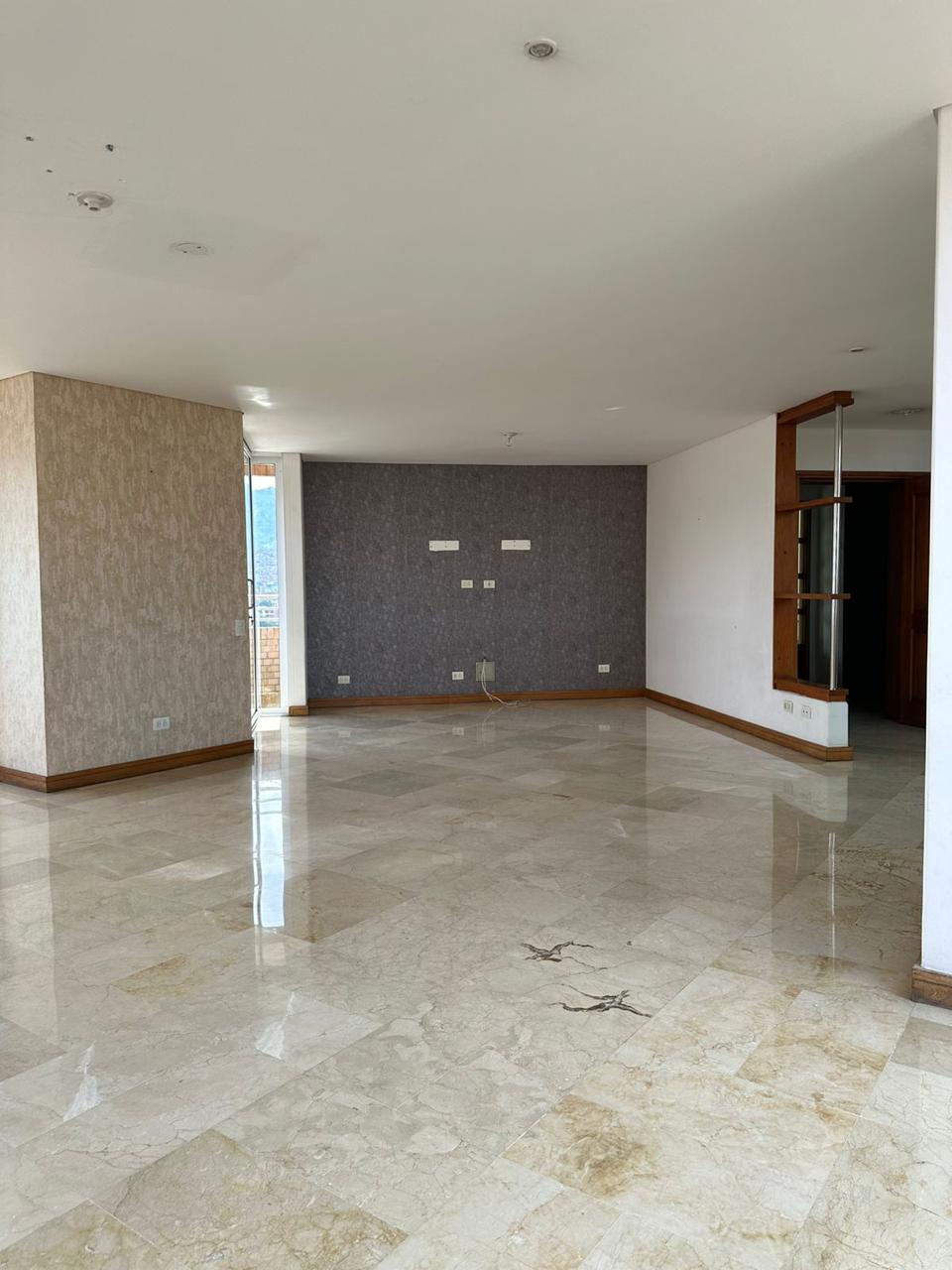 Penthouse laureles 500 metros