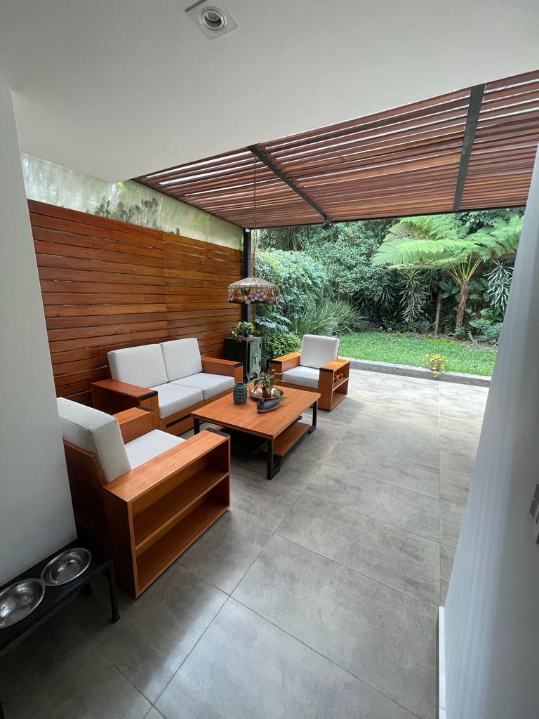 Casa en alquiler por el Colegio marymount