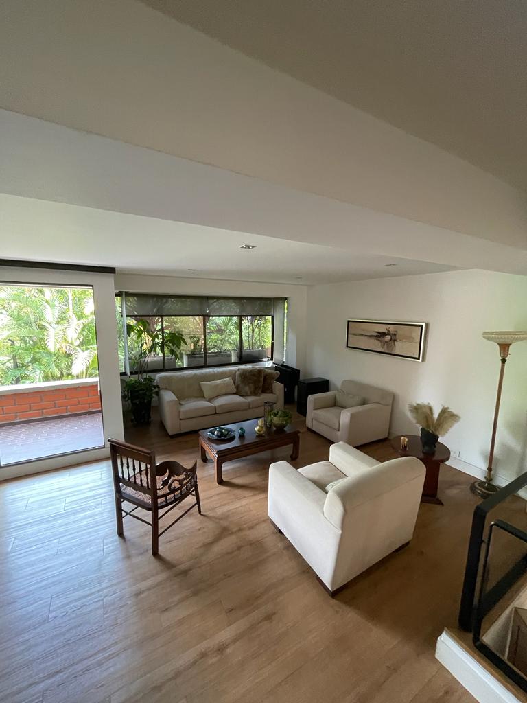 Casa en alquiler por el Colegio marymount