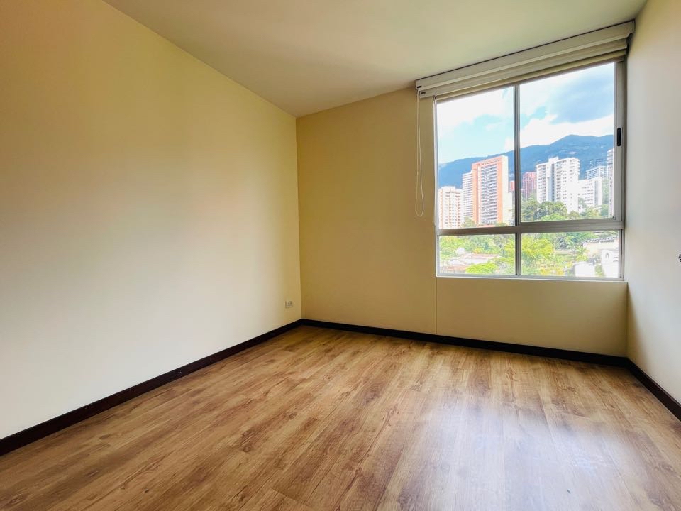 Apartamento para alquiler en la inferior