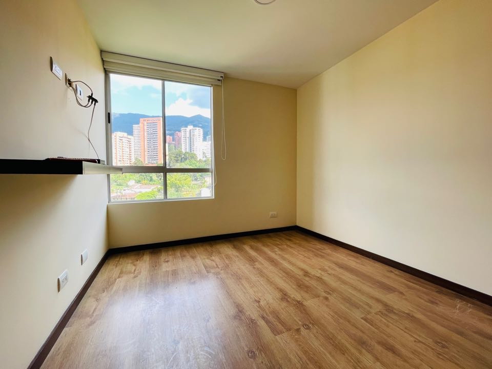 Apartamento para alquiler en la inferior