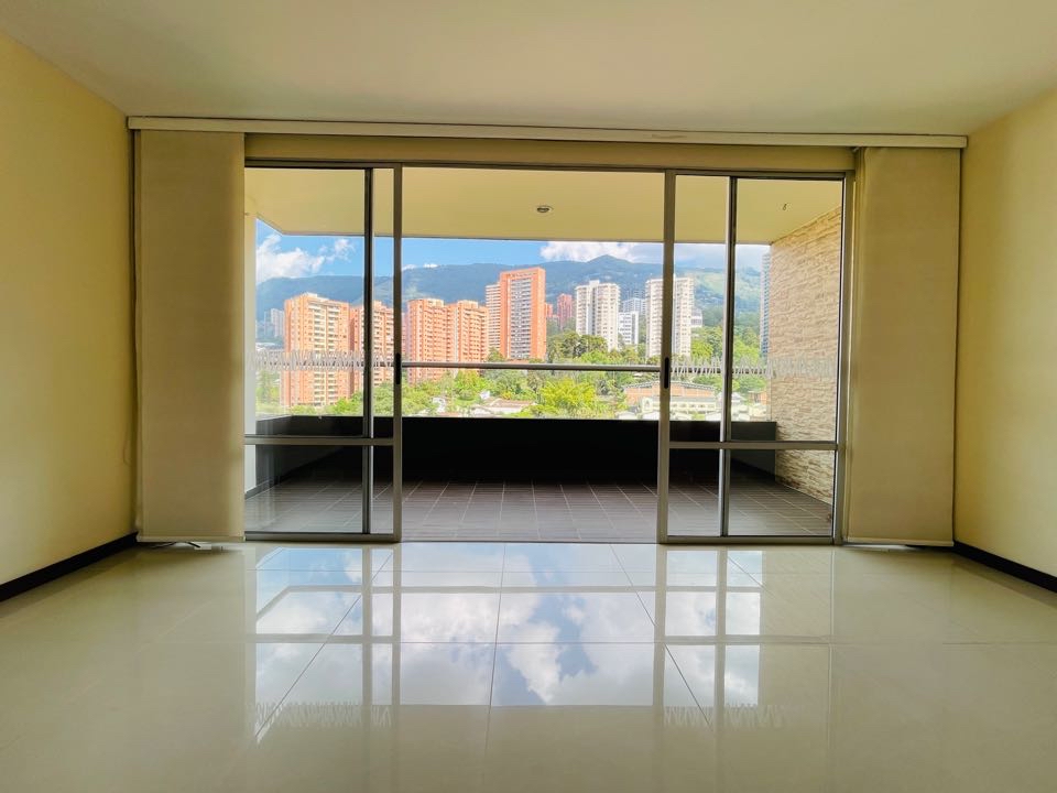 Apartamento para alquiler en la inferior