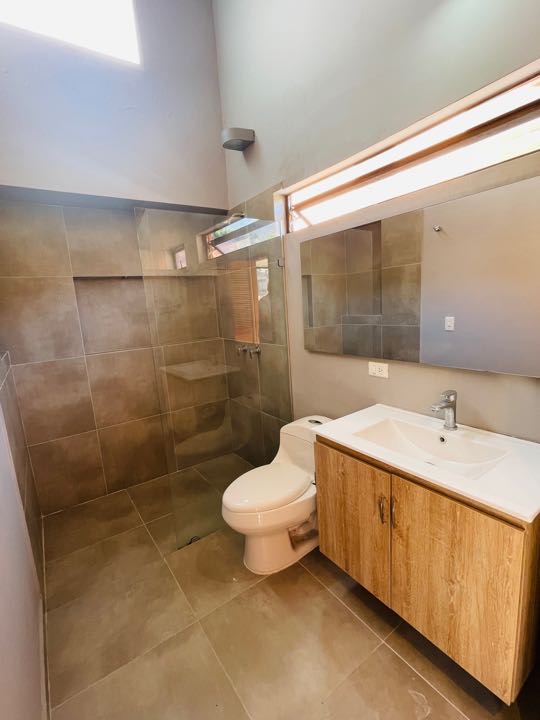 Casa en el poblado para la venta o alquiler