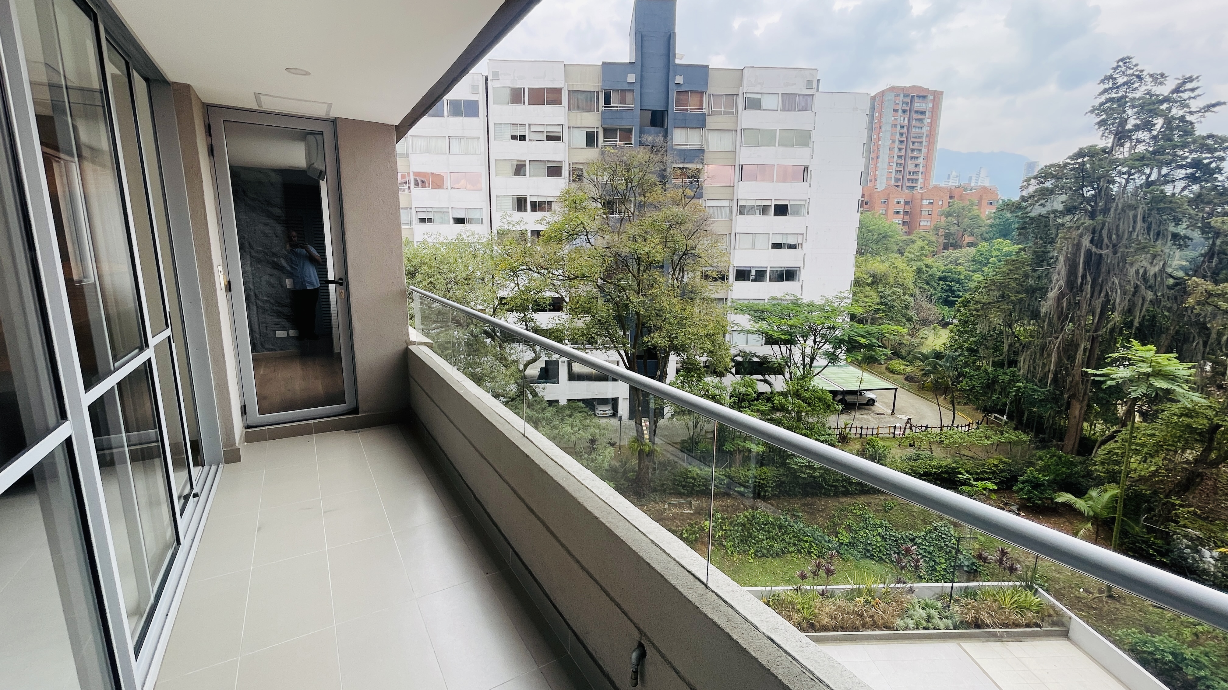 Apartamento para alquiler cerca a Santa Fe