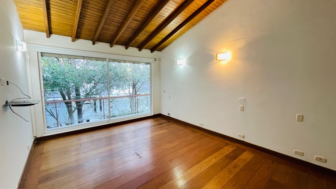Excelente casa para alquiler en Envigado