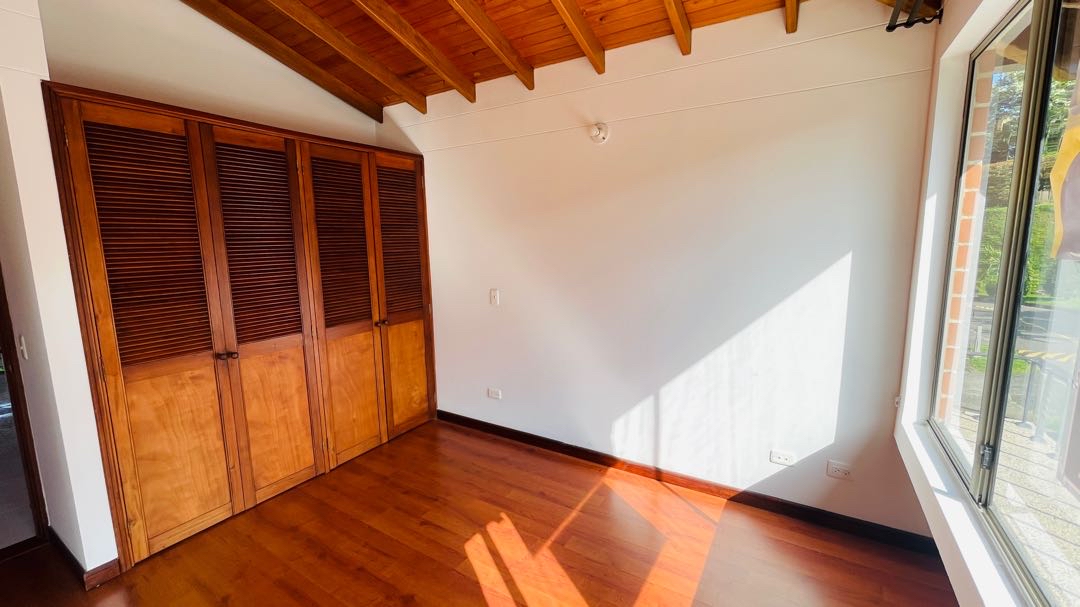 Casa para la venta o arriendo en envigado