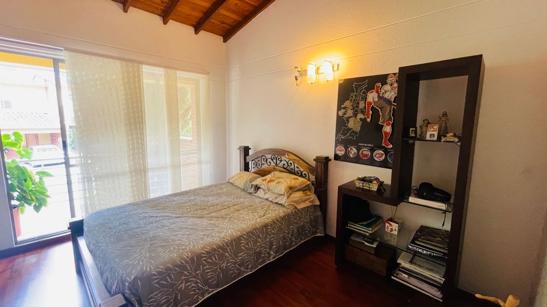 Casa en arriendo o a la venta en la intermedia