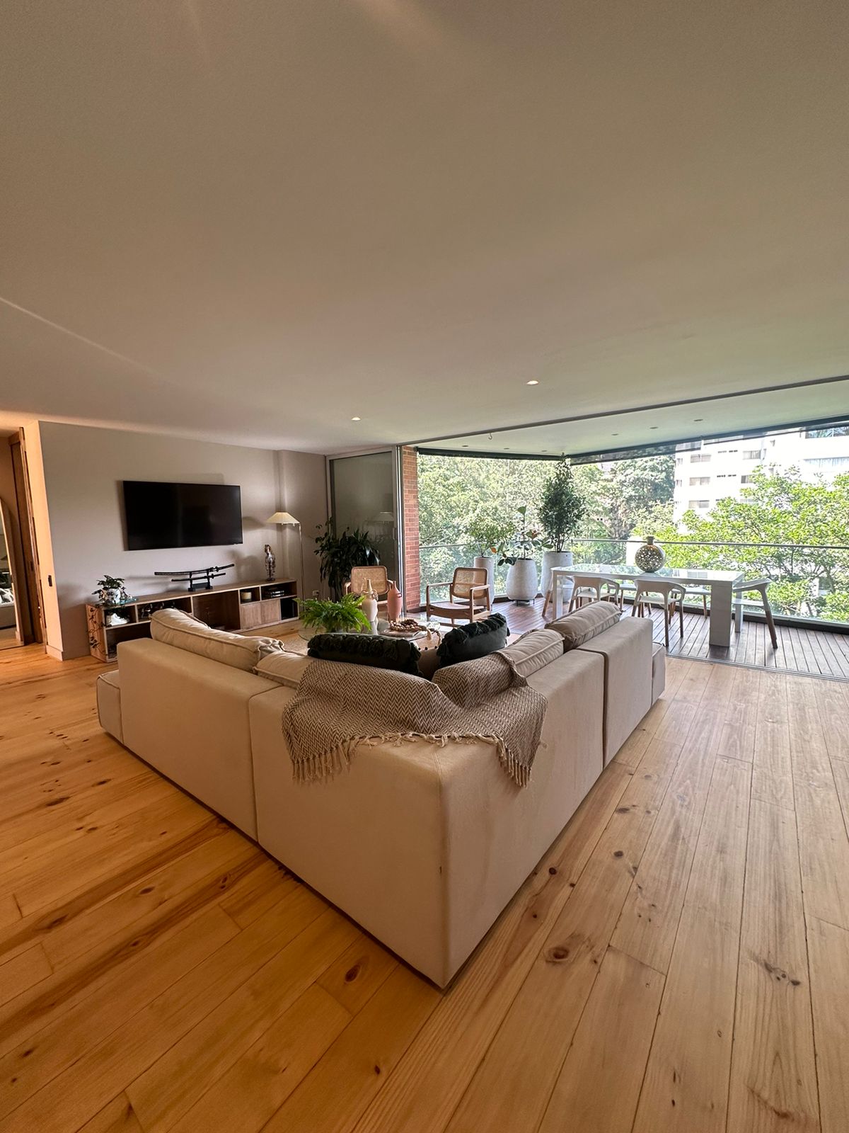 Apartamento en arriendo por el drive