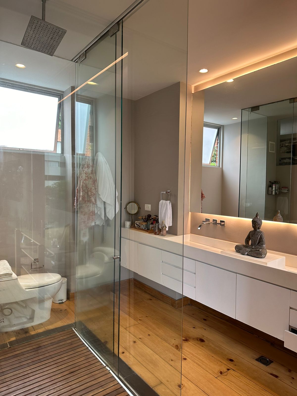 Apartamento en arriendo por el drive