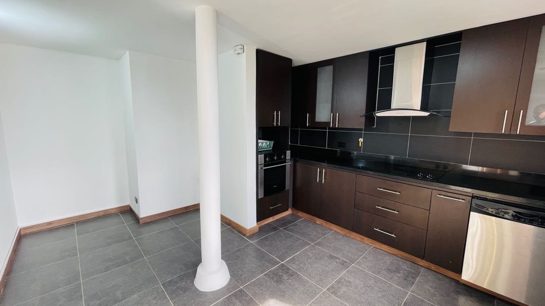 Apartamento en arriendo en la intermedia