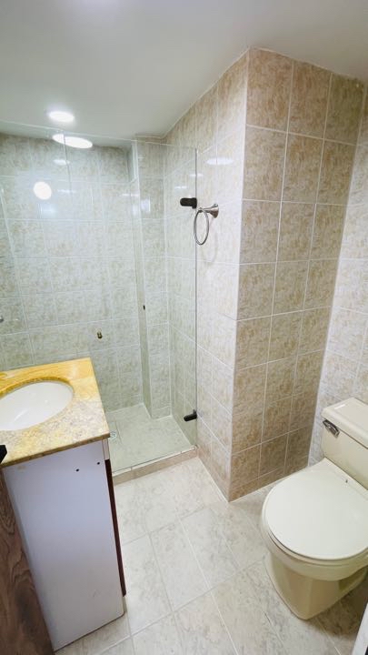 Apartamento en arriendo en la intermedia