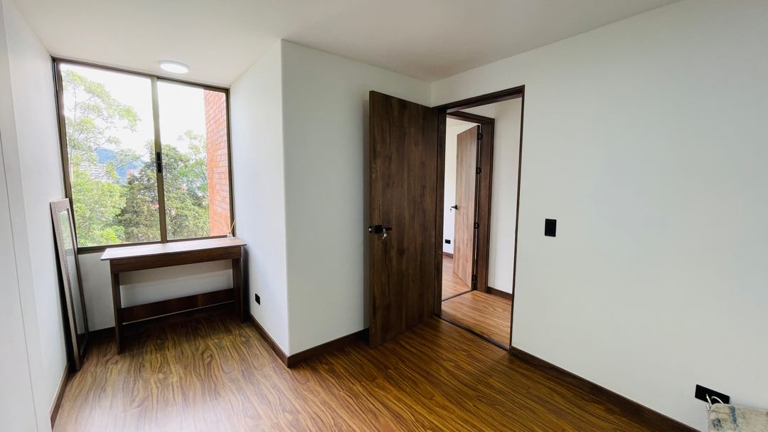 Apartamento en arriendo en la intermedia