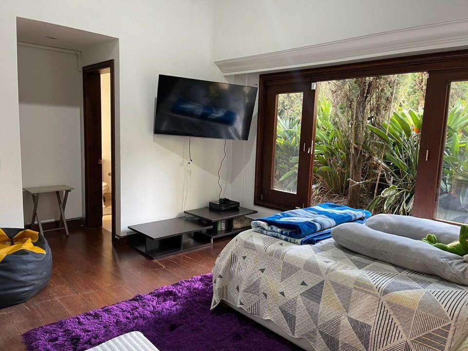 Finca muy amplia para la venta o arriendo en el retiro