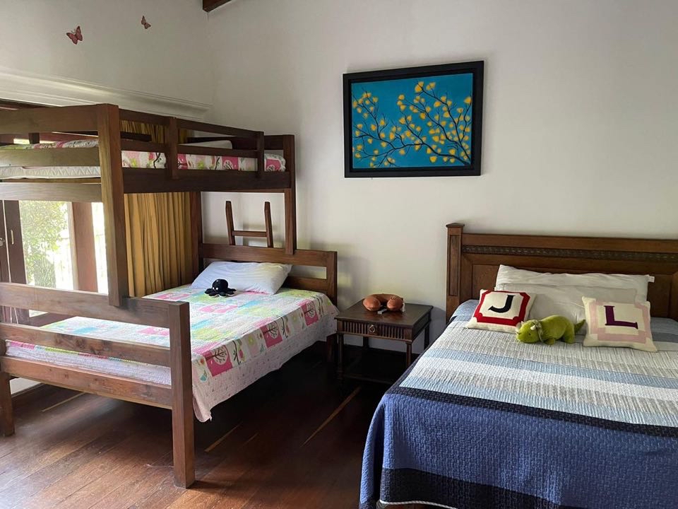 Finca muy amplia para la venta o arriendo en el retiro