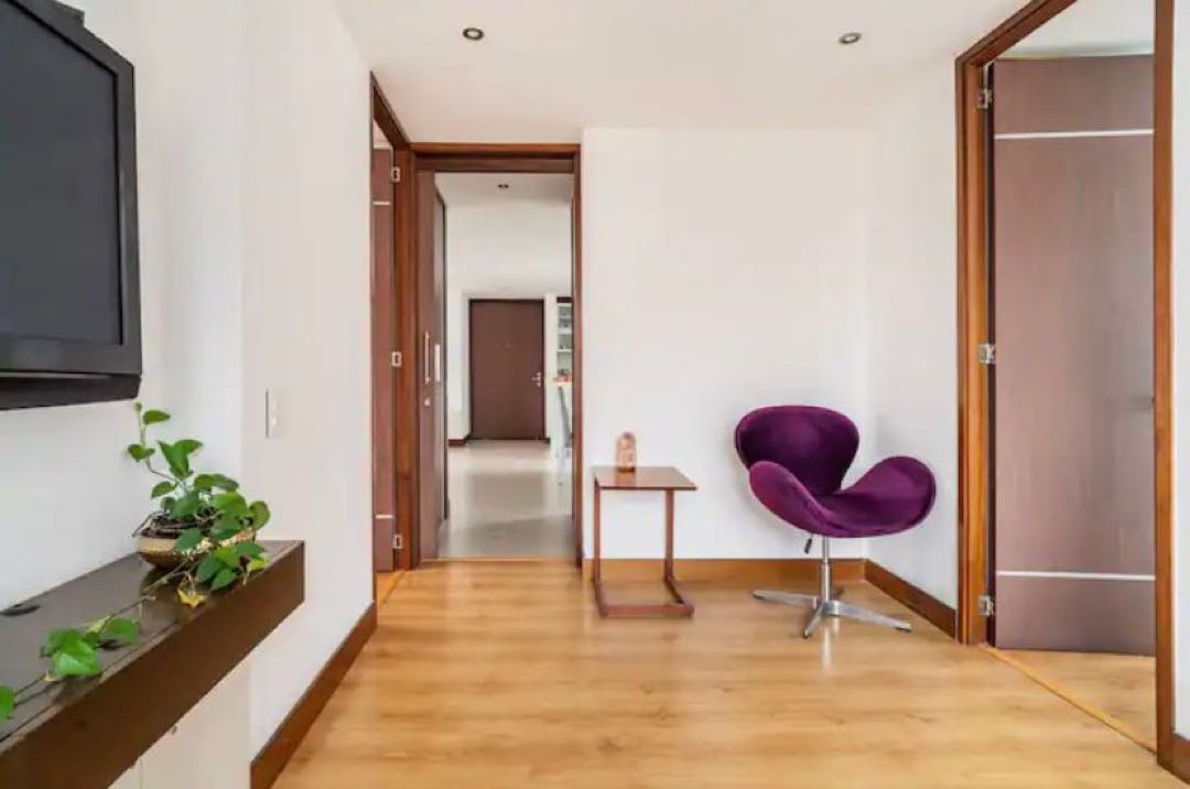 Apartamento amoblado cerca al tesoro