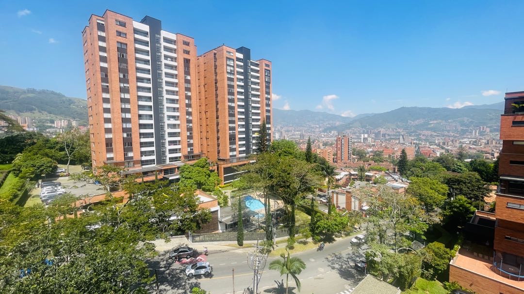 Apartamento a la venta en la loma de las brujas