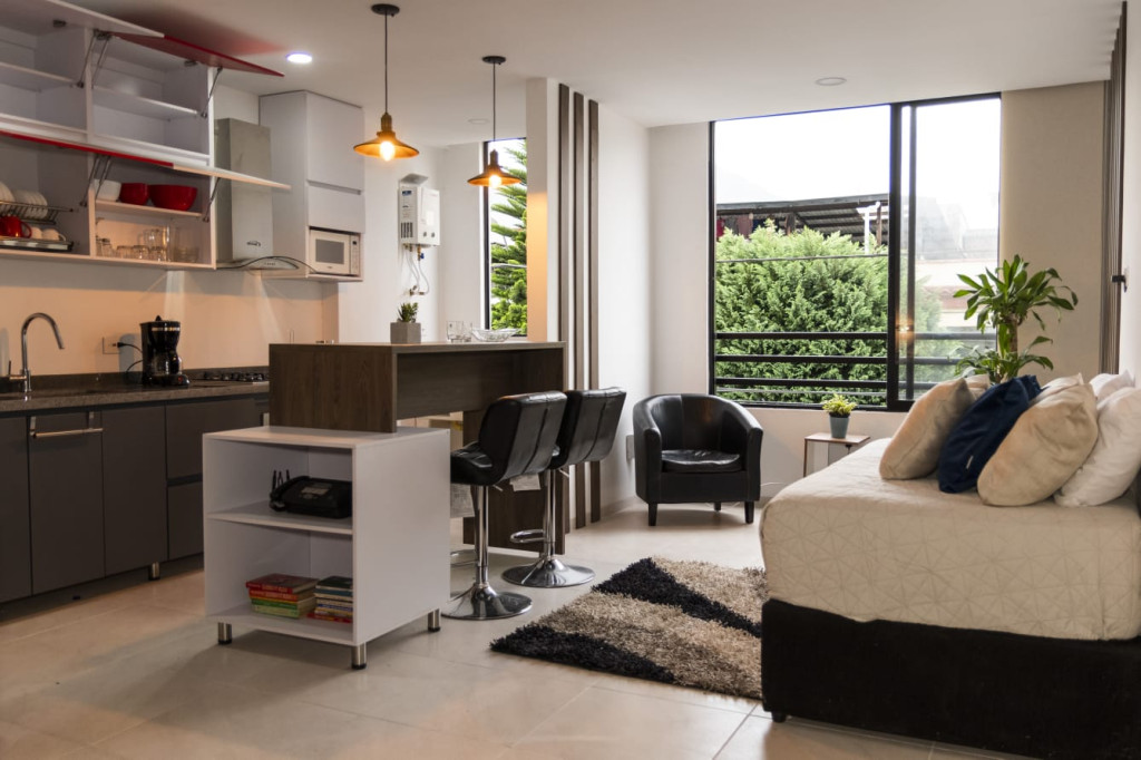 APARTAMENTO EN RENTA 