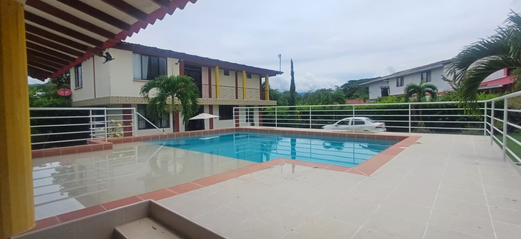 Imagen de CASA EN VENTA 