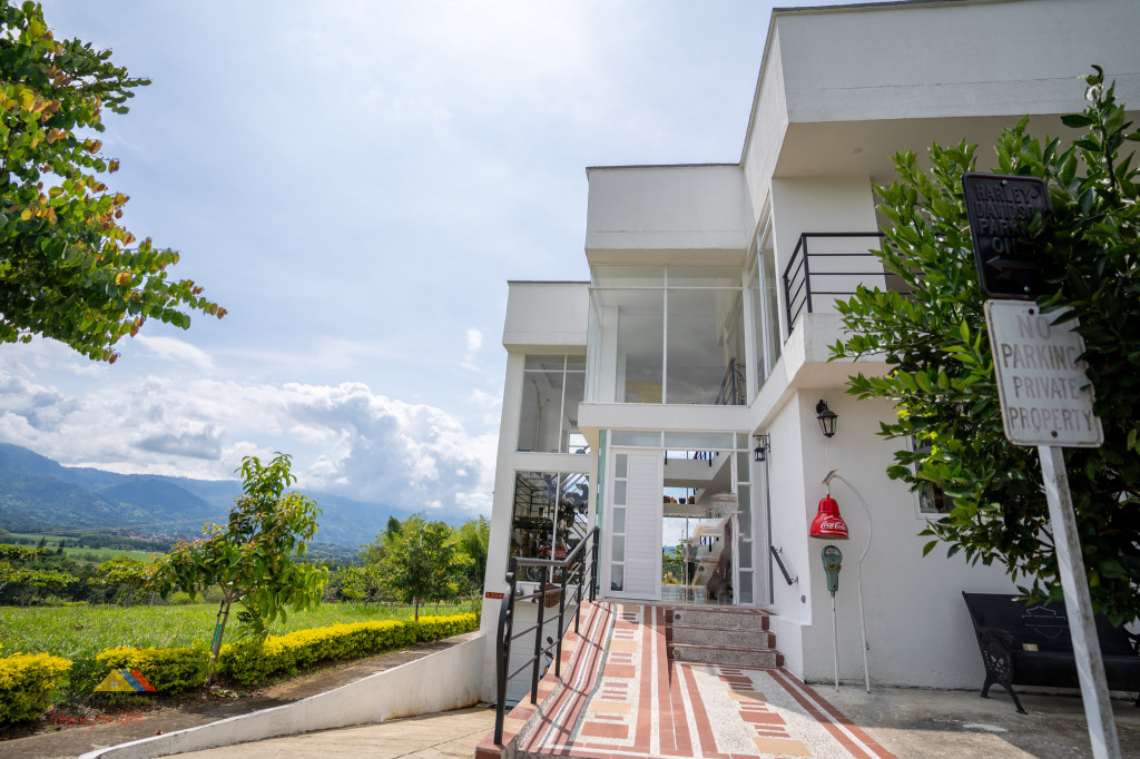 Imagen de EN RENTA CASA CAMPESTRE 