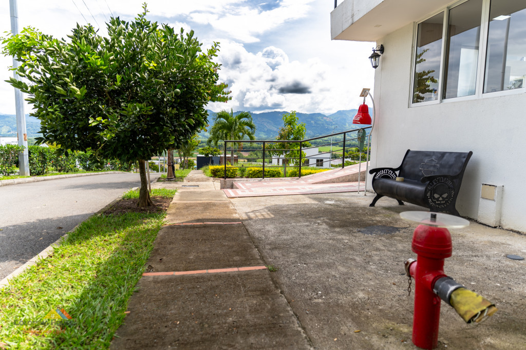 Imagen de EN RENTA CASA CAMPESTRE 