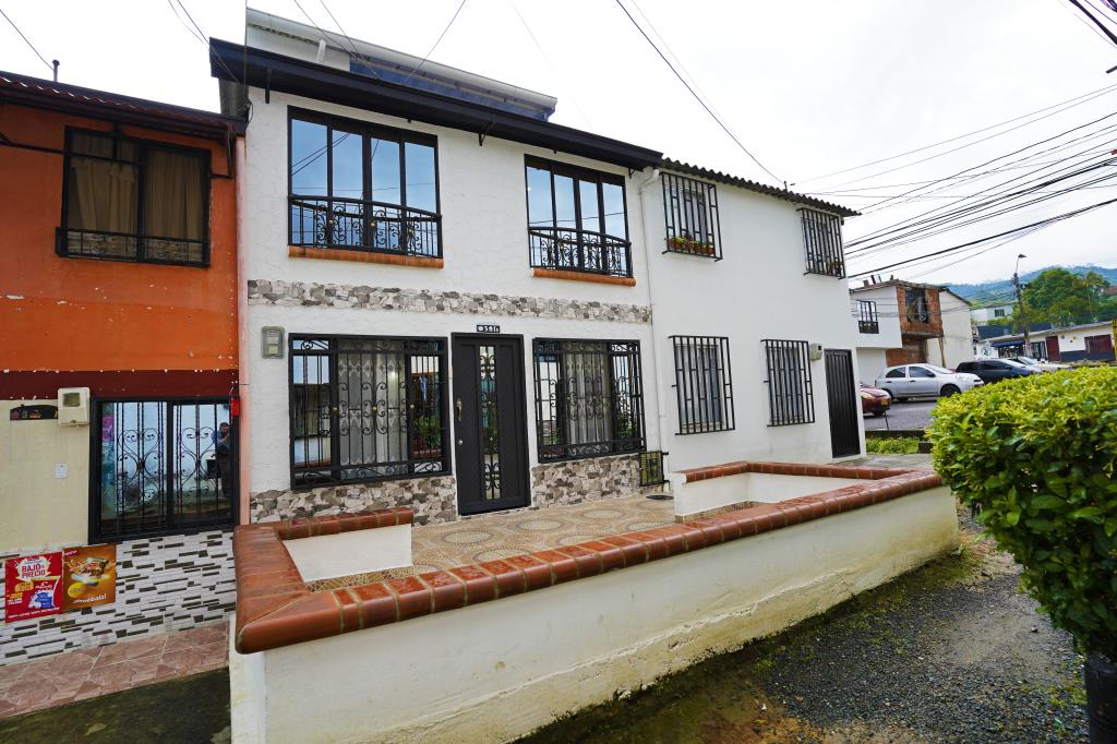 Imagen de CASA EN VENTA LLANO AZUL DOSQUEBRADAS
