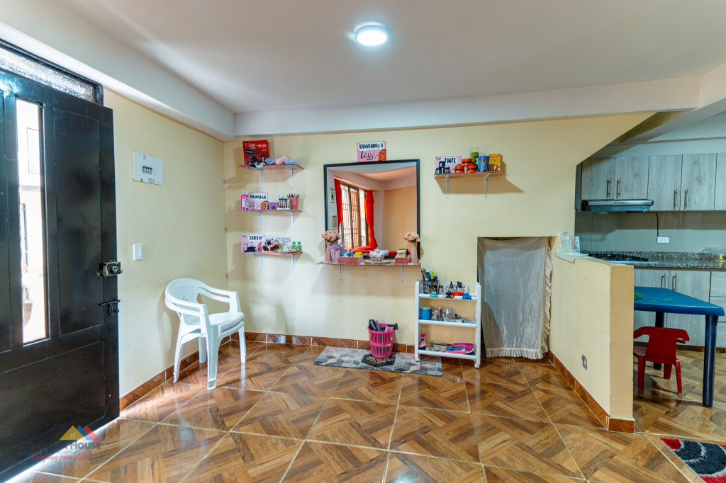 Imagen de CASA EN VENTA 