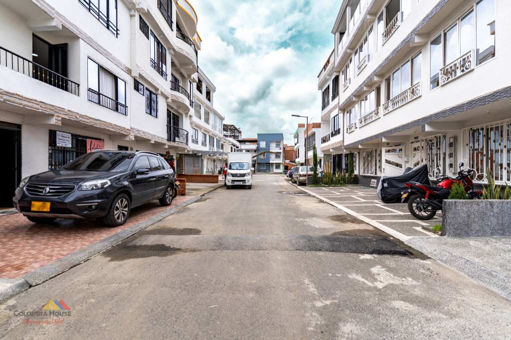 Imagen de CASA EN VENTA 