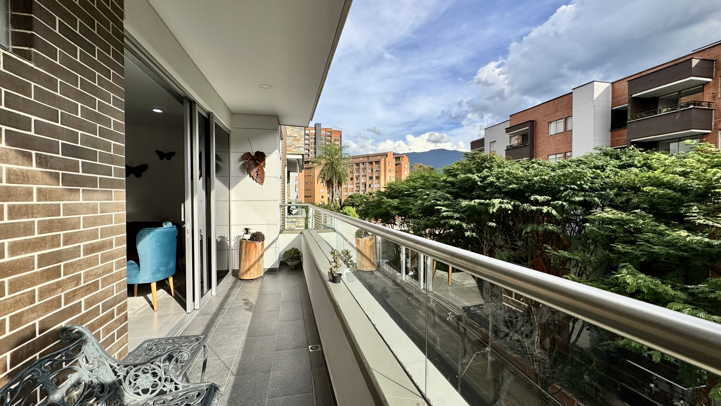 Apartamento en Venta. Envigado, Villagrande.