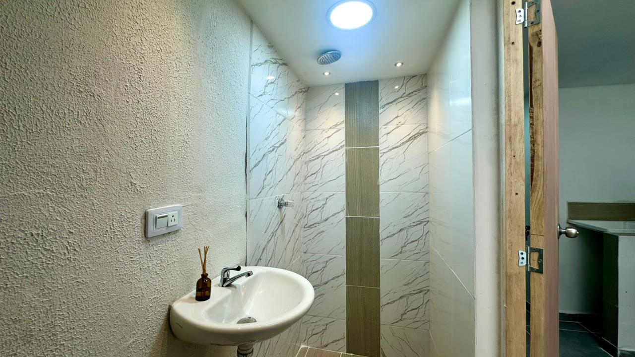 Apartamento en Arriendo. Medellín, Caunces de Oriente.