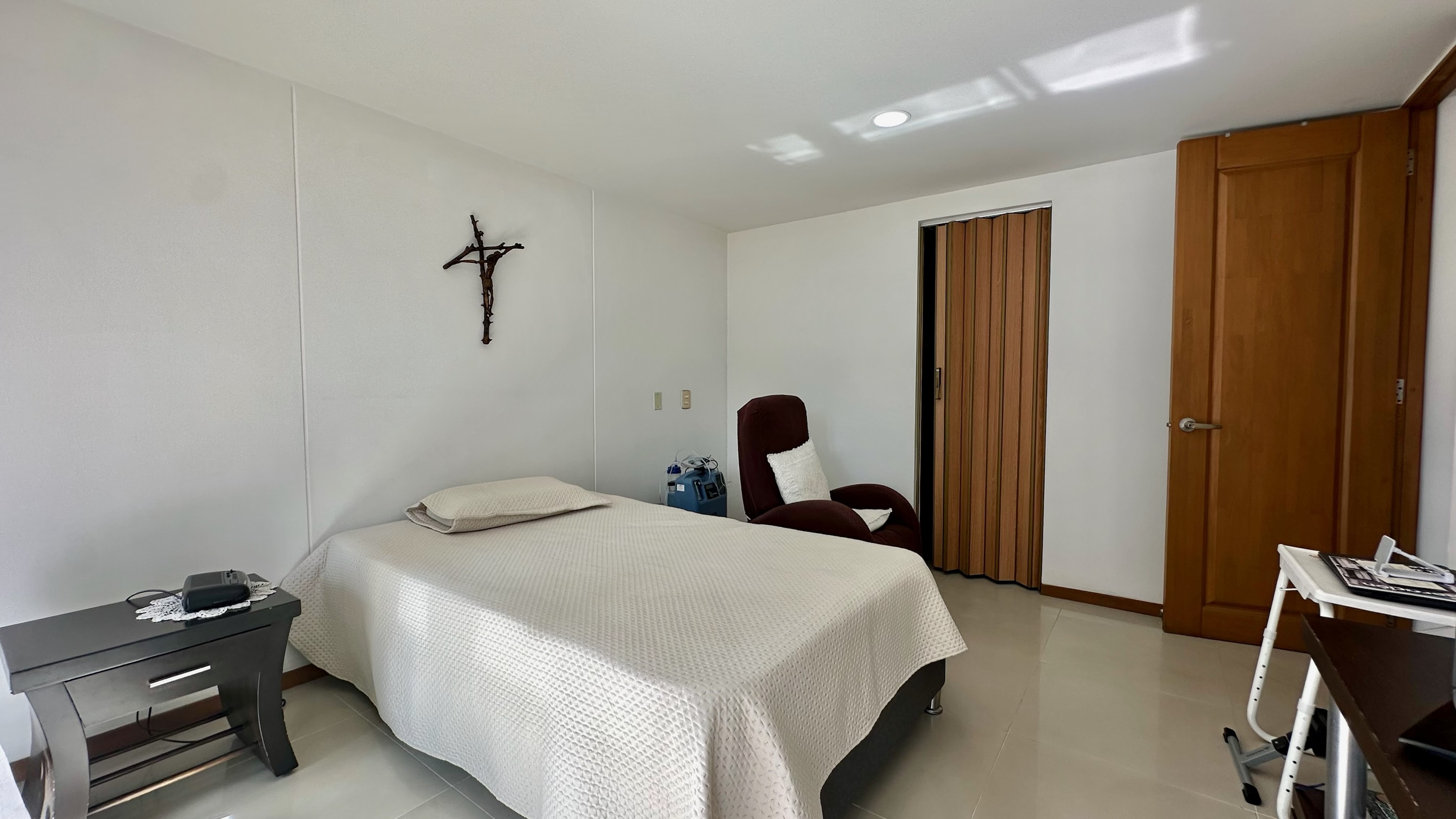 Apartamento en Venta. Sabaneta. Aves María.