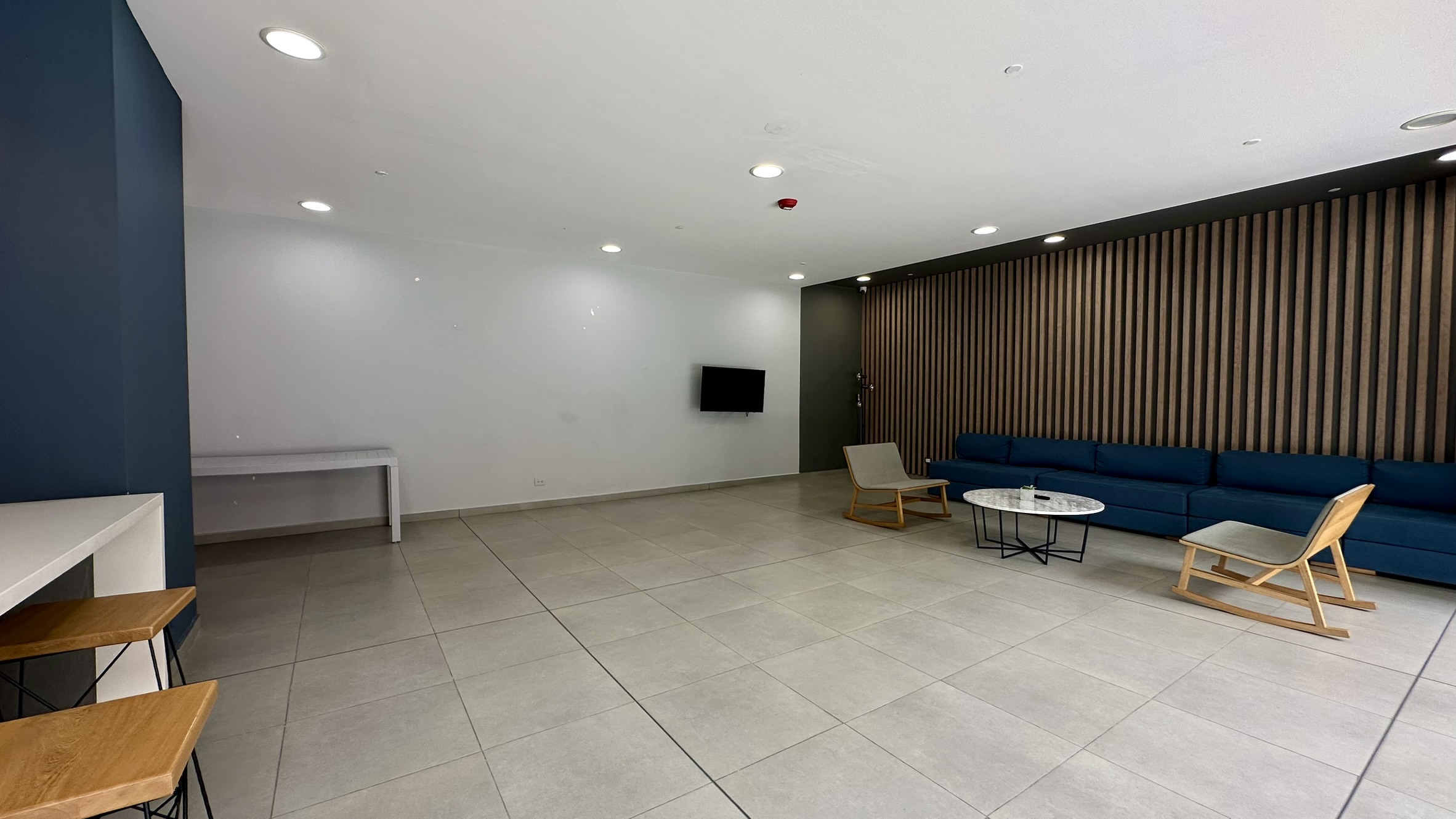 Apartamento en Arriendo, Ciudad del Río, Medellín.