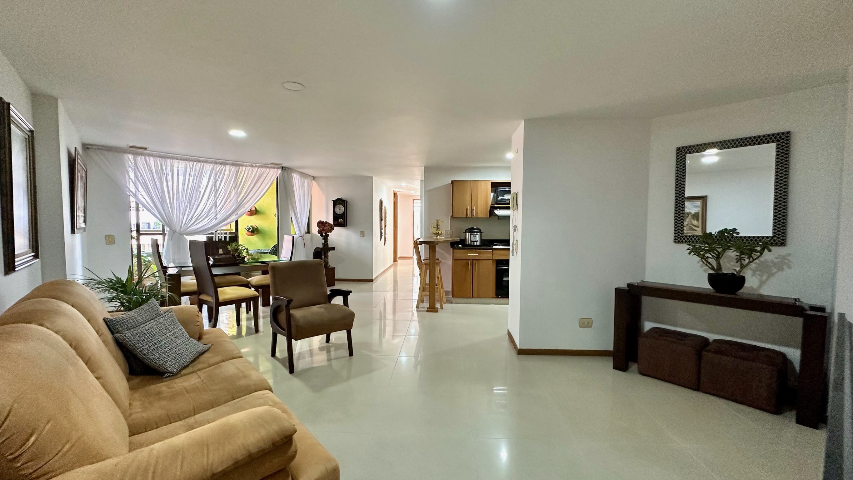 Apartamento en Venta. Sabaneta. Aves María.