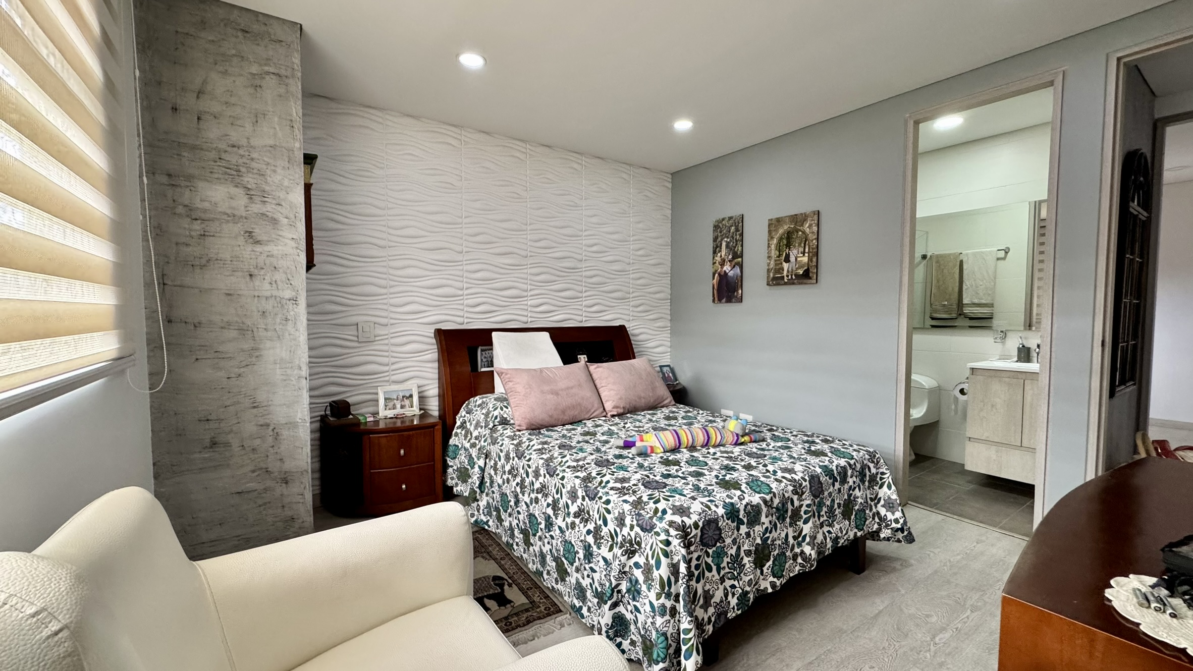 Apartamento en Venta. Envigado, Villagrande.