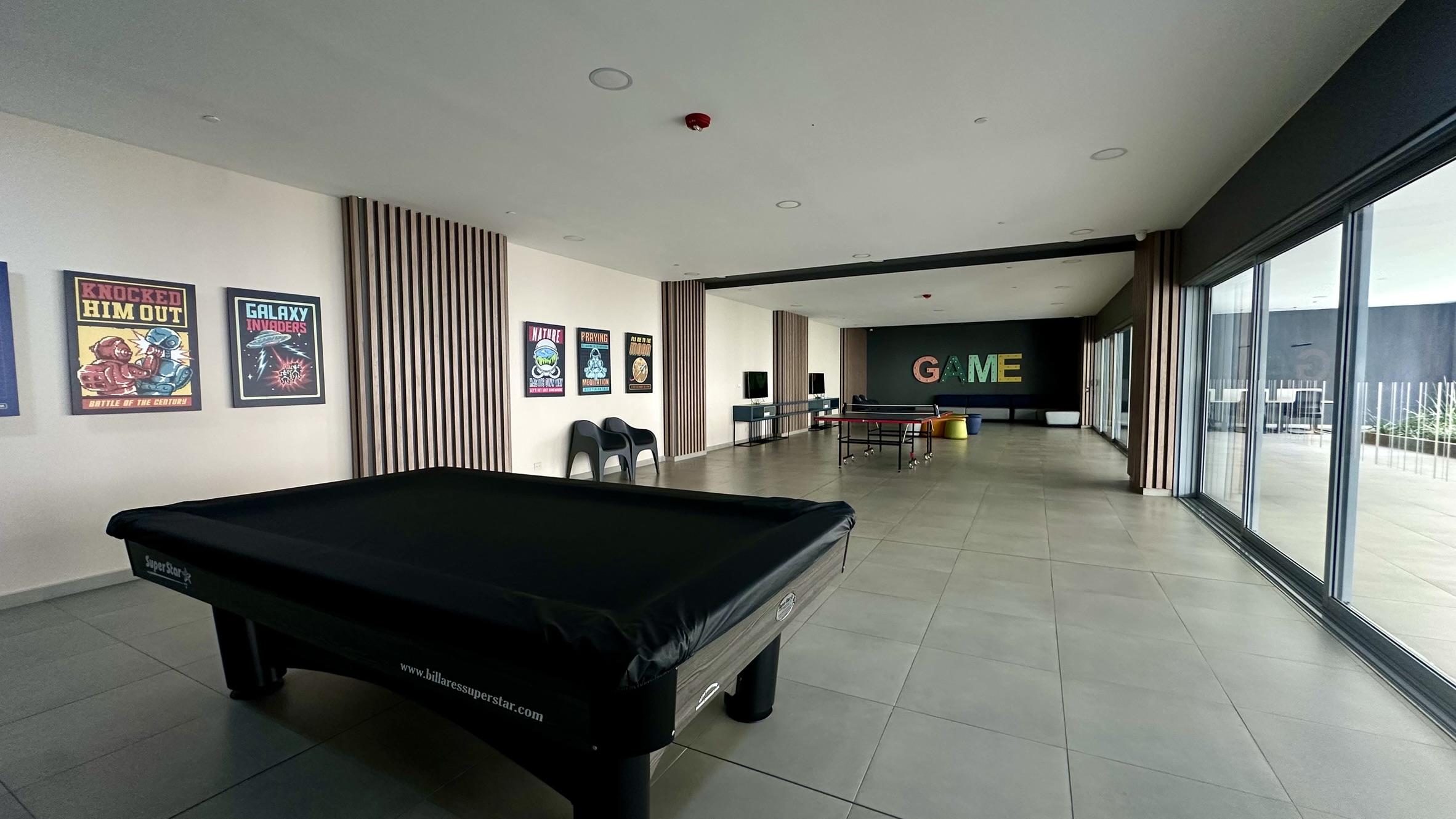 Apartamento en Arriendo, Ciudad del Río, Medellín.
