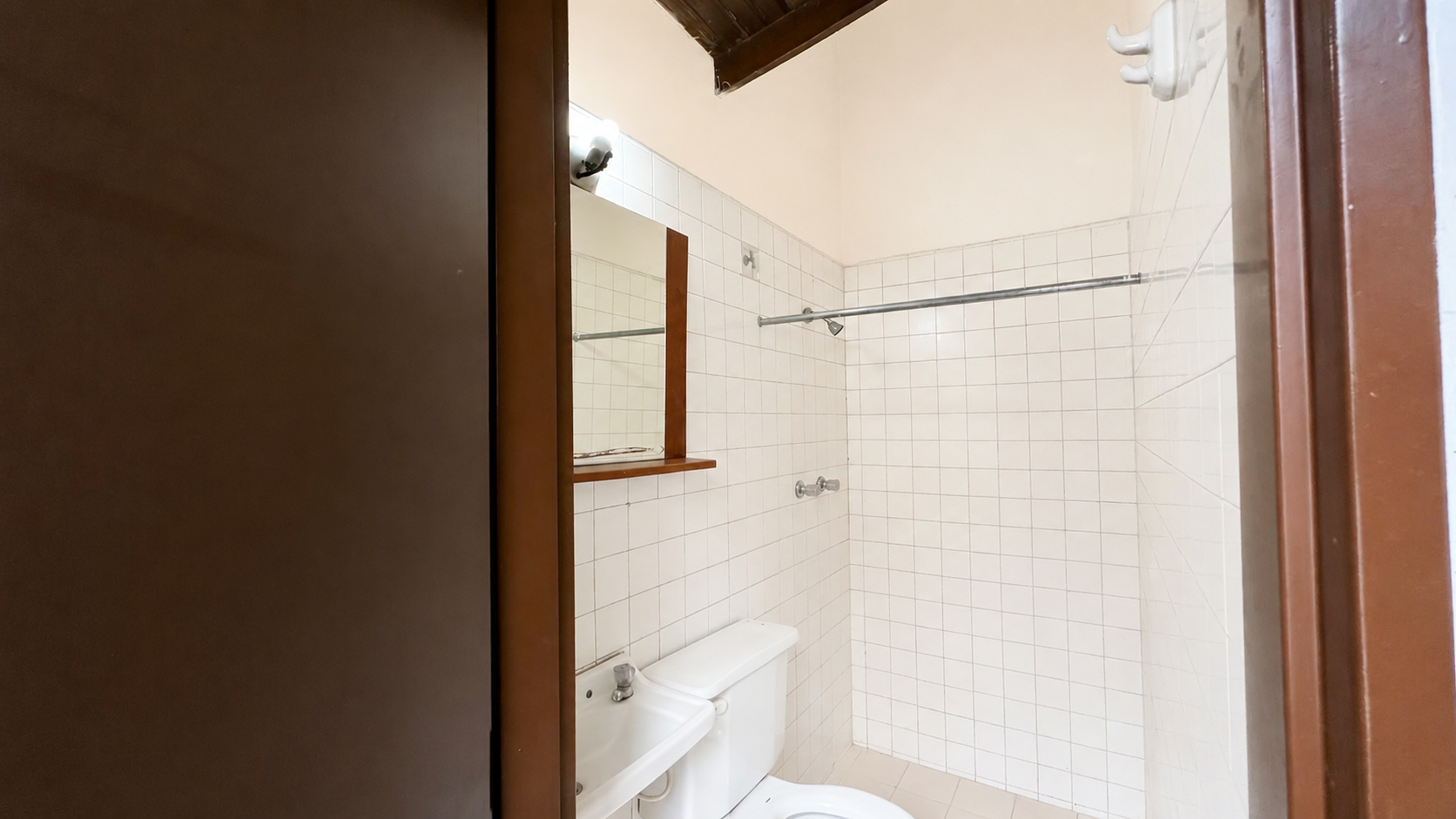 Casa Comercial En Arriendo. Belén Alameda, Medellín