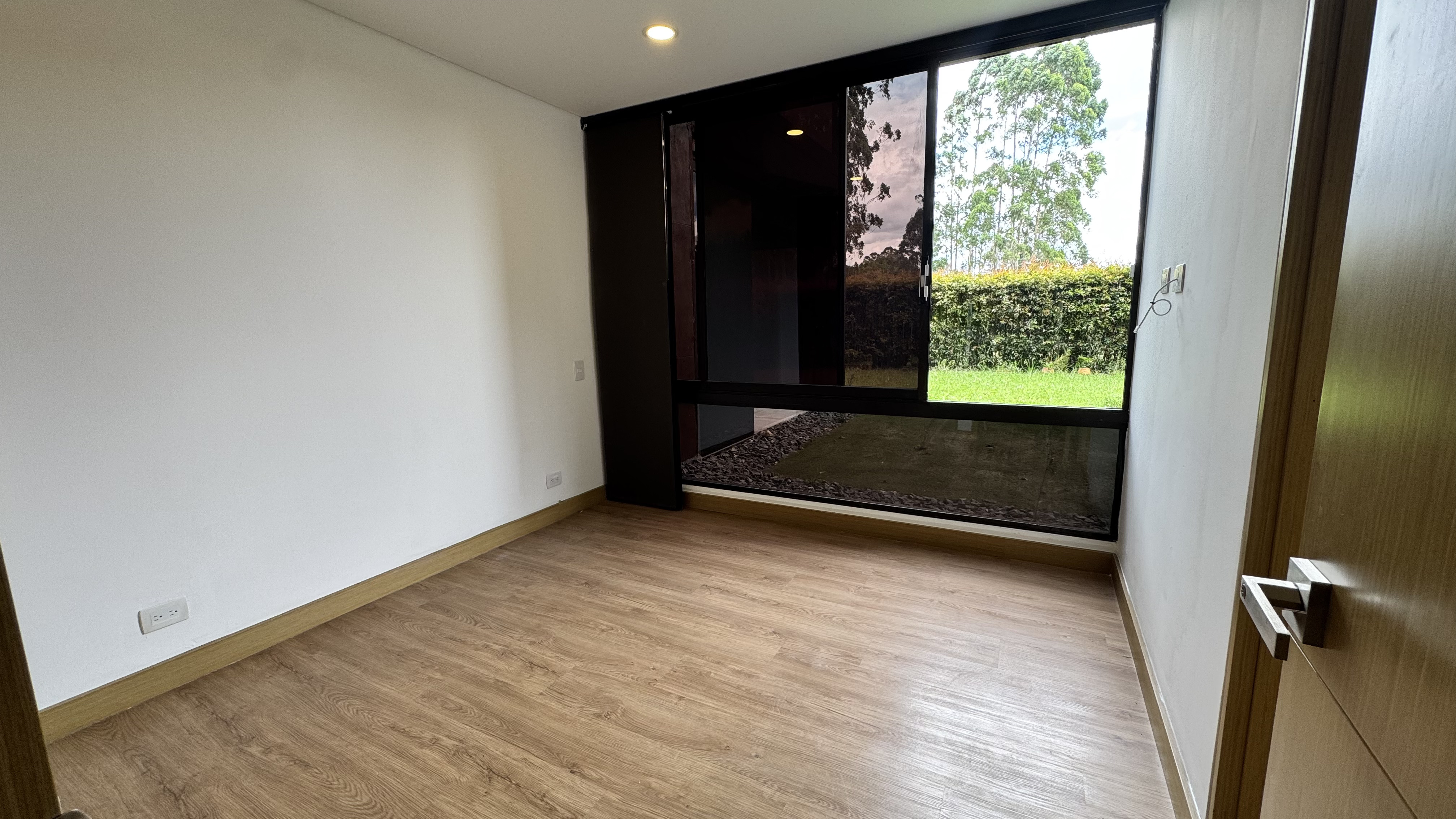 Apartamento en venta. Rionegro, Llano grande.