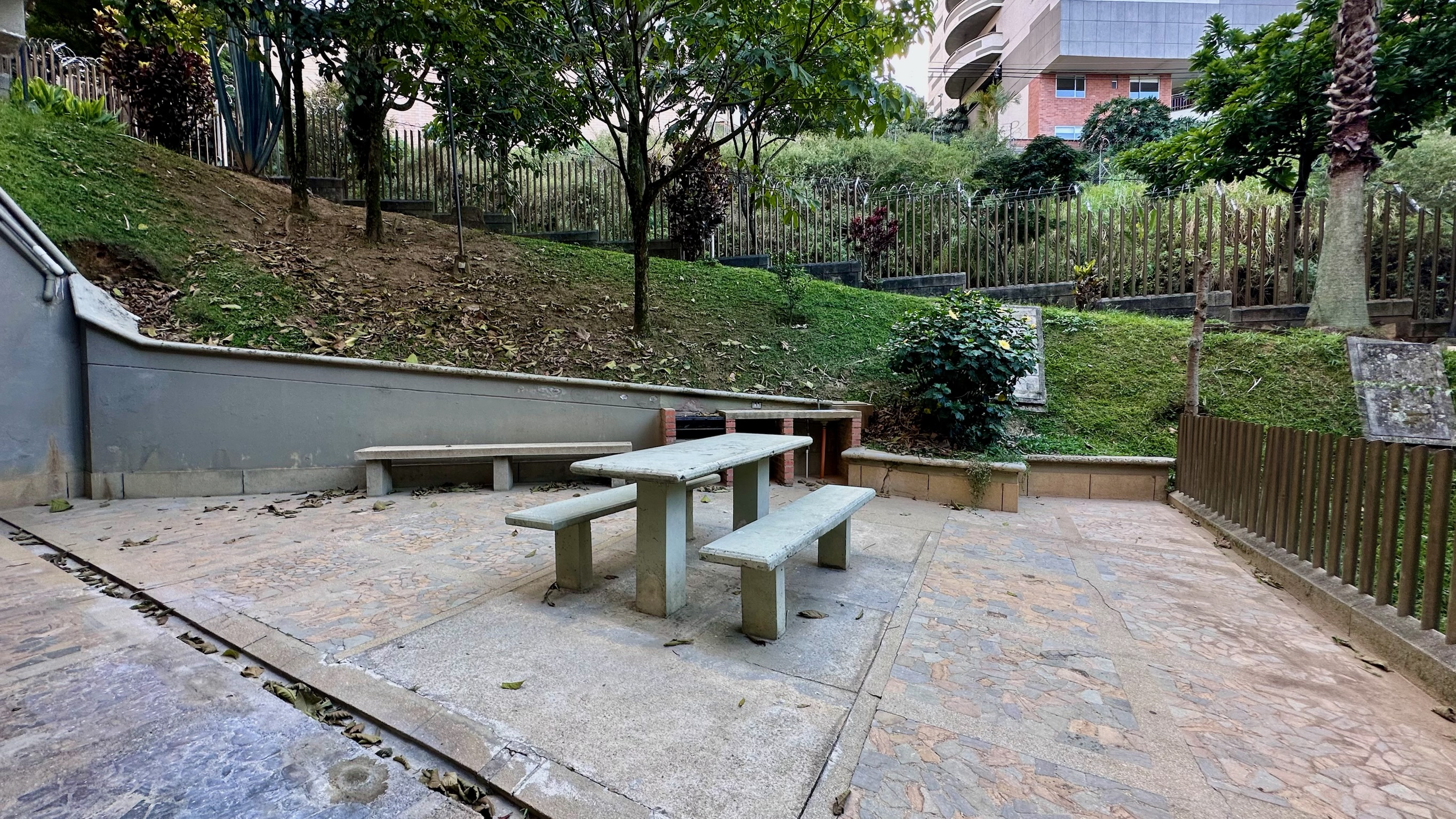 Apartamento en Venta. Sabaneta. Aves María.