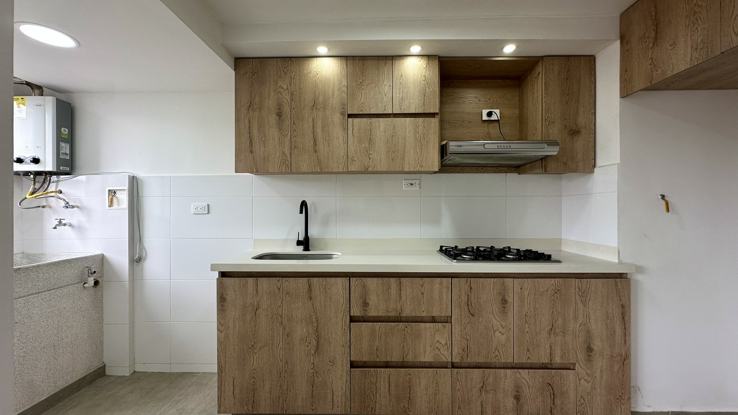 Apartamento en Venta. Alto del Medio, Rionegro.