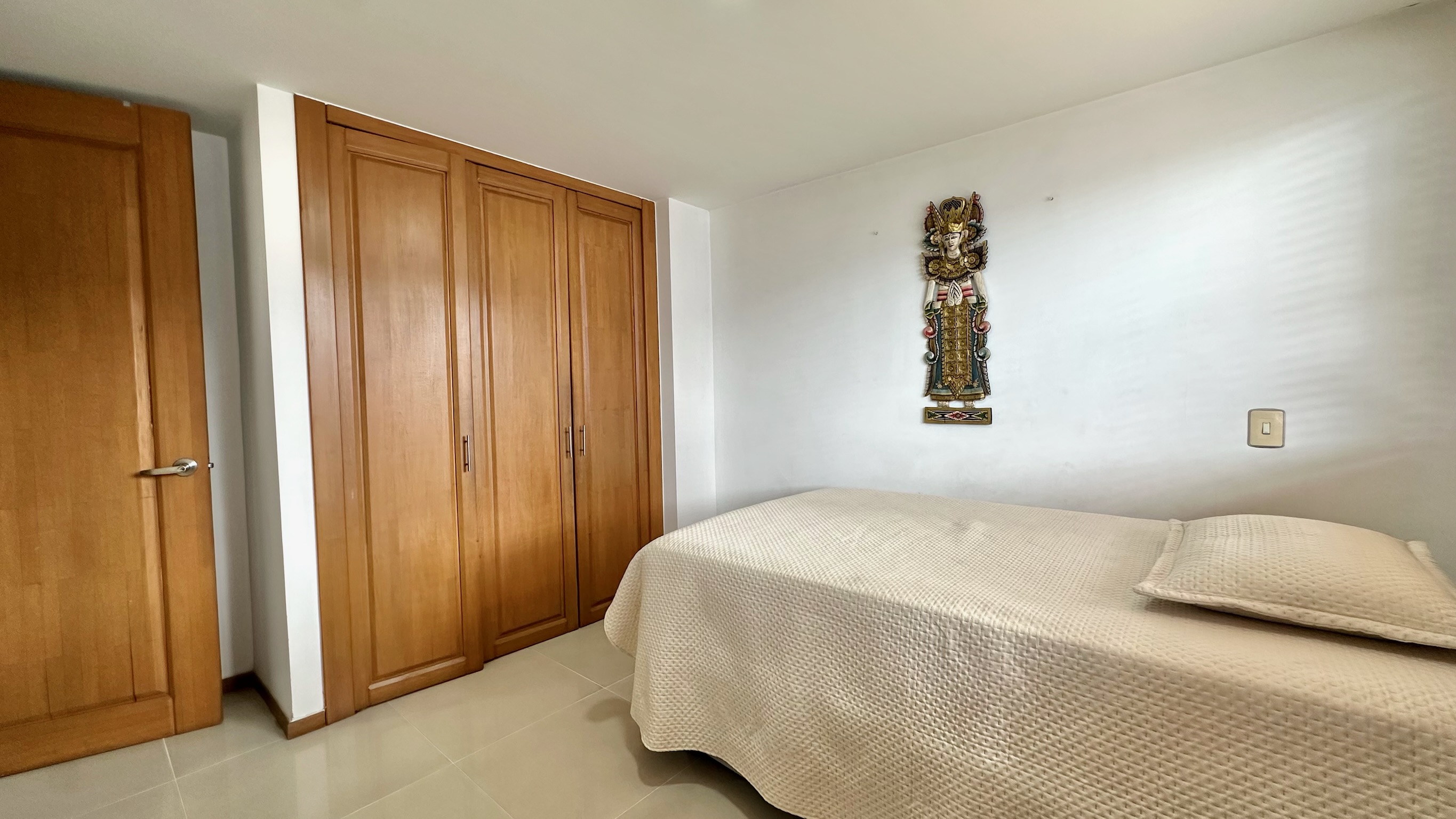 Apartamento en Venta. Sabaneta. Aves María.