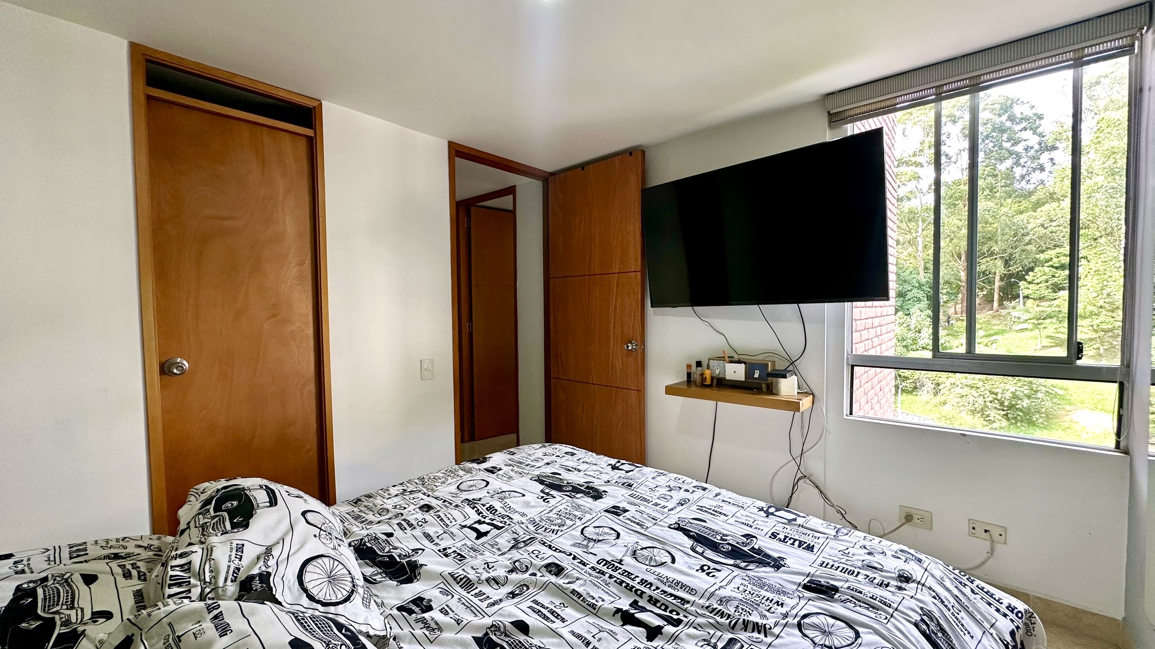 Apartamento en Venta. El Poblado, Loma del indio.