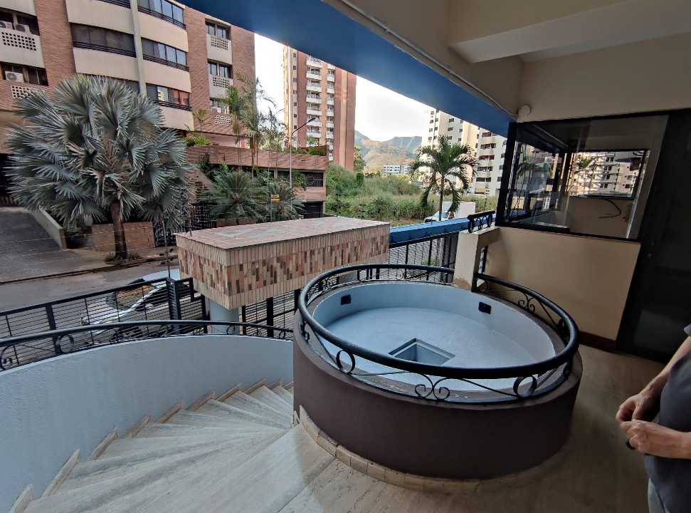 Apartamento en Venta El Bosque Valencia UP-7234629 - Foto 3