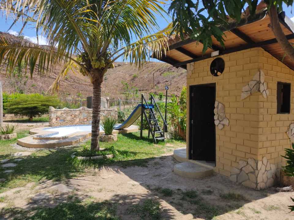 CASA EN VENTA EN AGUIRRE MONTALBAN KS-8370726 - Foto 3