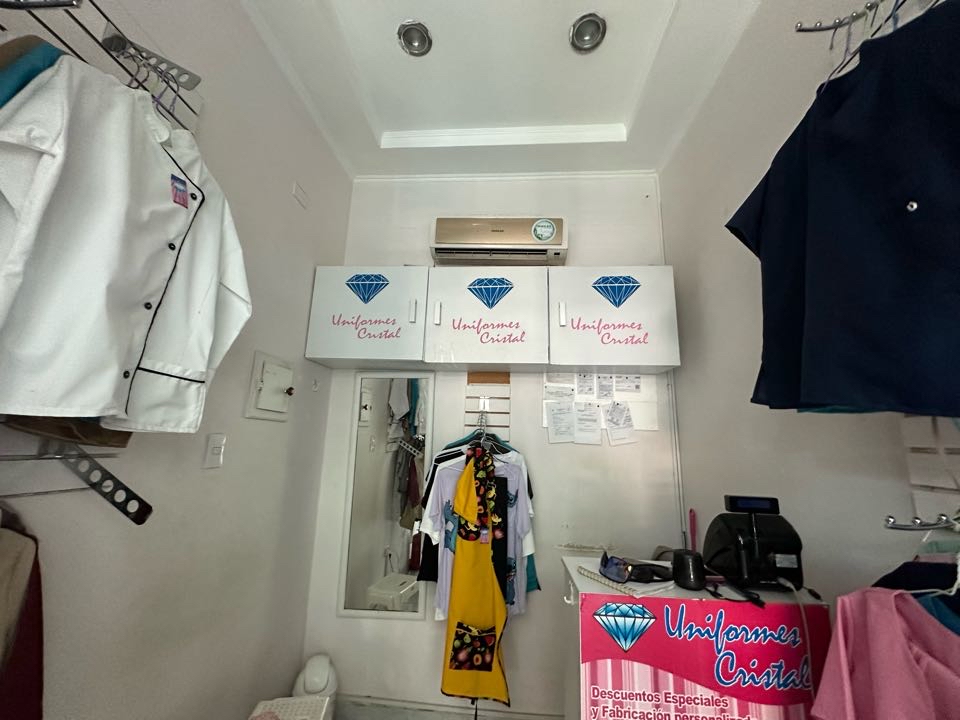 Local Comercial en Venta  Centro Cristal  Naguanagua MRR-7350271 - Foto 7