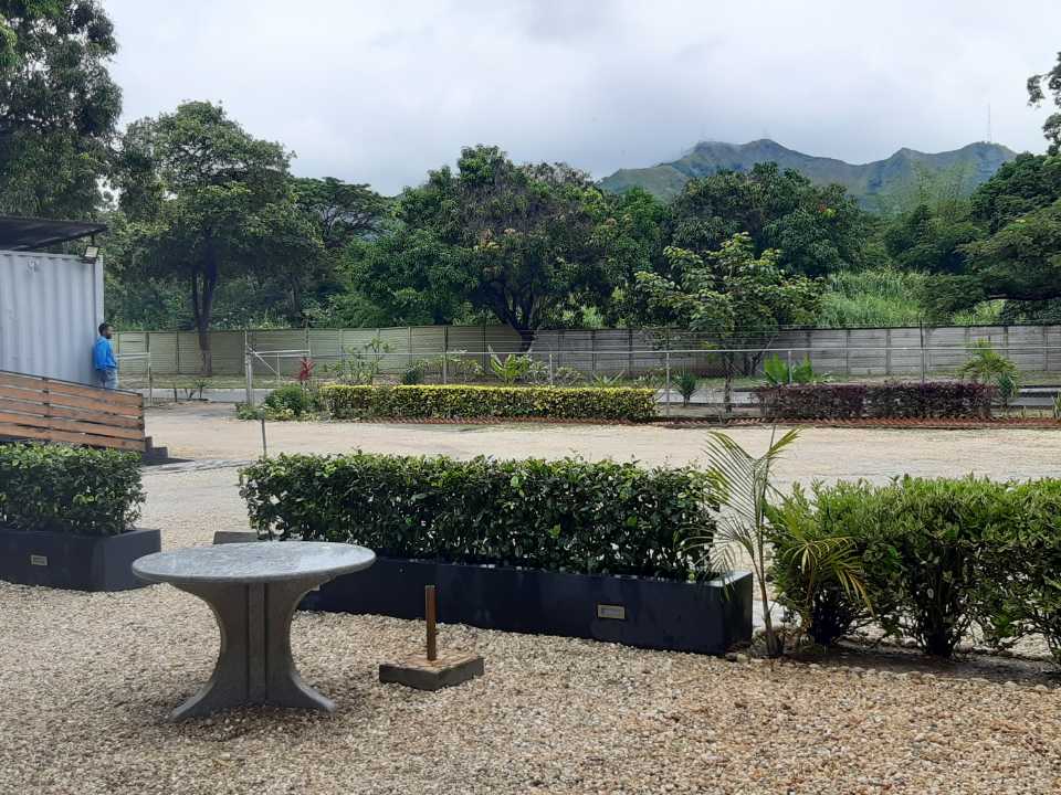 Terreno En Venta Sector La ceiba Av. Paseo Cabriales Norte JO-7146520 - Foto 1