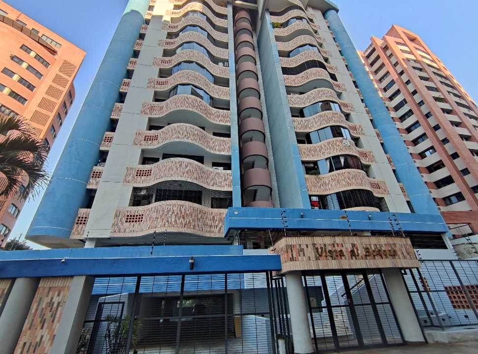 Apartamento en Venta El Bosque Valencia UP-7234629 - Foto 2