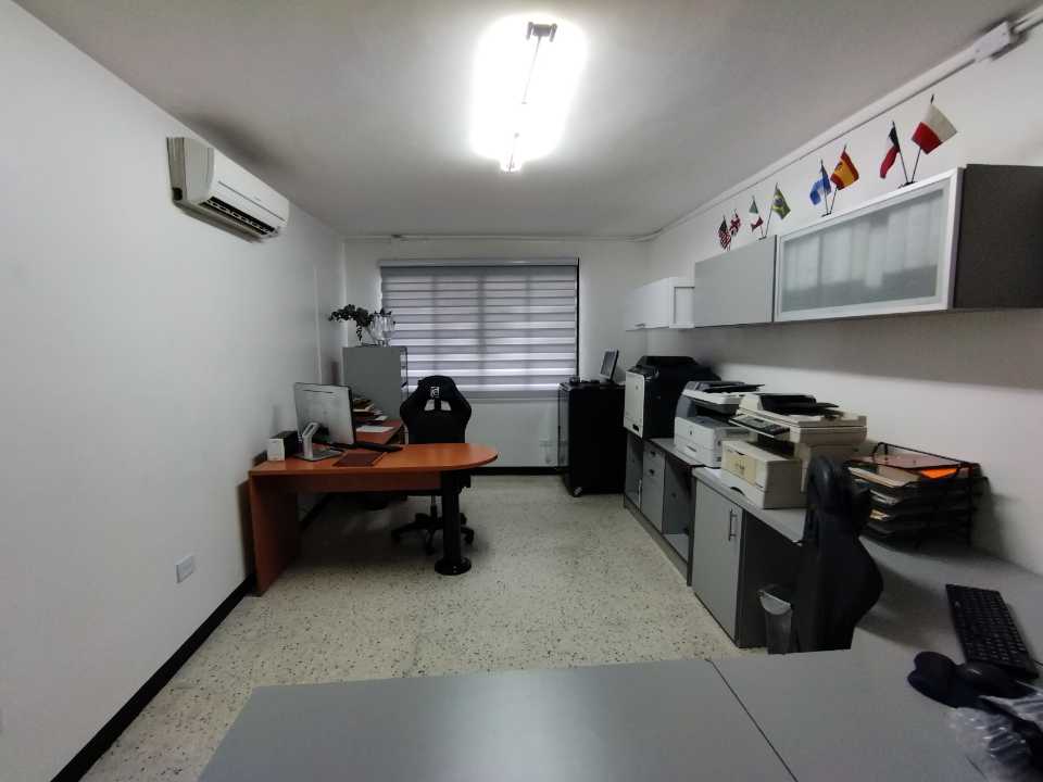Local en venta Avenida Baralt  en el centro de Caracas OM-7123635 - Foto 8