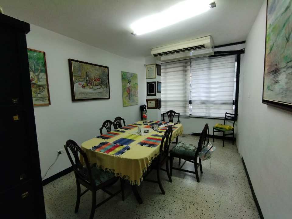 Local en venta Avenida Baralt  en el centro de Caracas OM-7123635 - Foto 9
