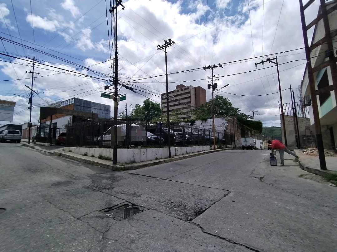 Local Comercial en Venta en Valencia Ave. Diaz Moreno. EM-8370401 - Foto 1